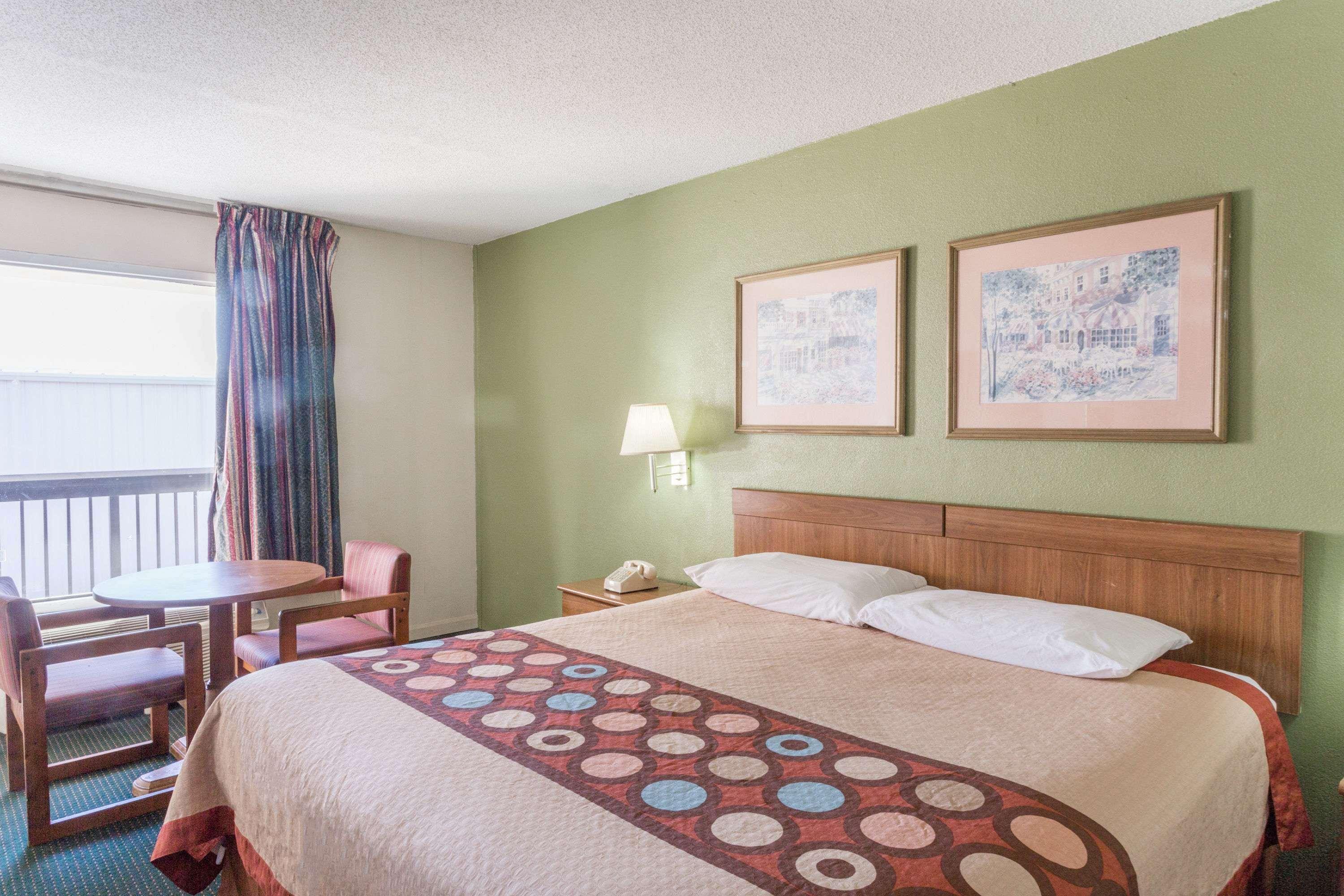 Hotel Super 8 By Wyndham Tifton Exterior foto