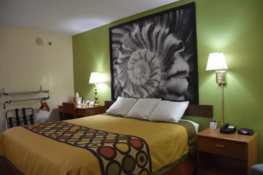 Hotel Super 8 By Wyndham Tifton Exterior foto