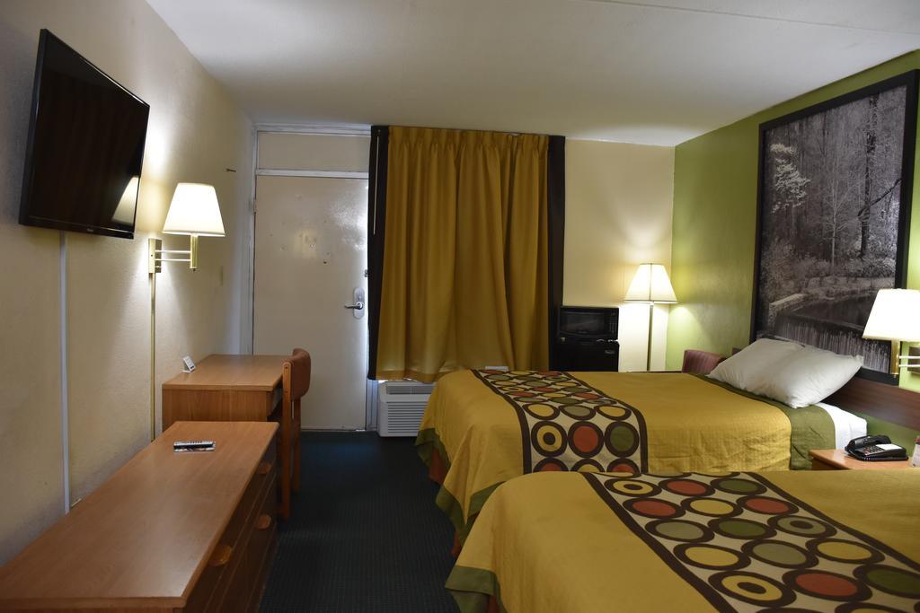 Hotel Super 8 By Wyndham Tifton Exterior foto