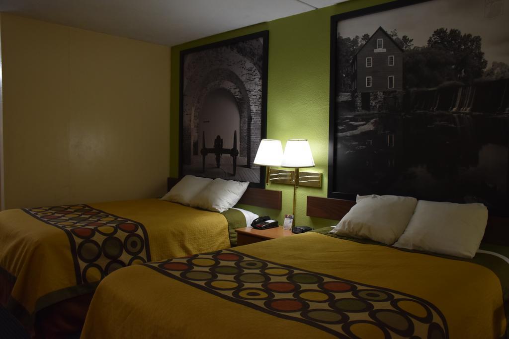 Hotel Super 8 By Wyndham Tifton Exterior foto