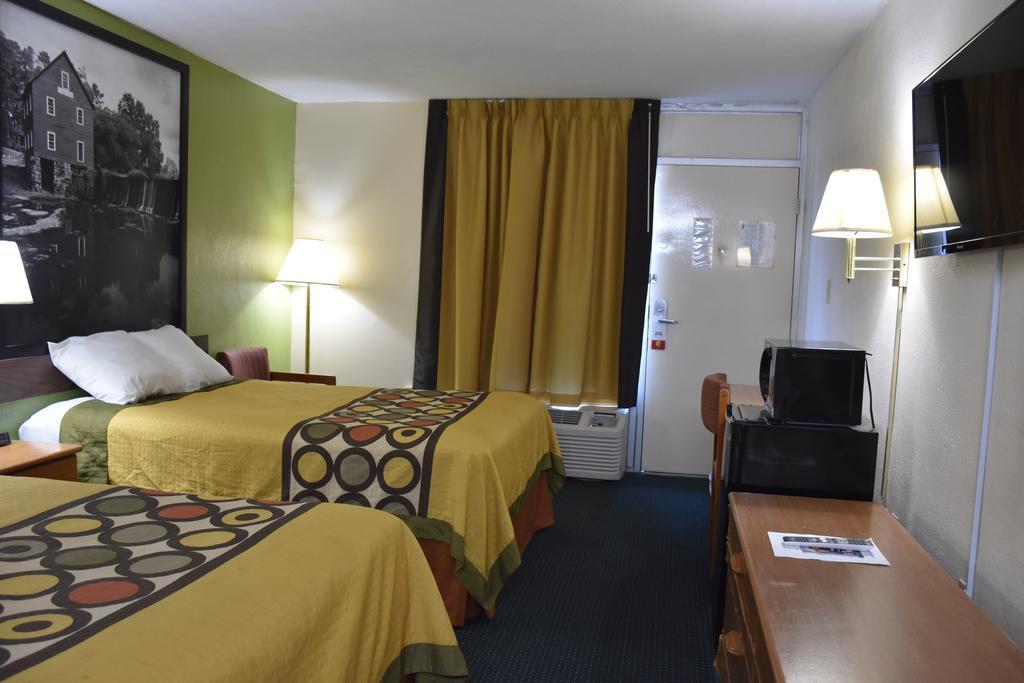 Hotel Super 8 By Wyndham Tifton Exterior foto
