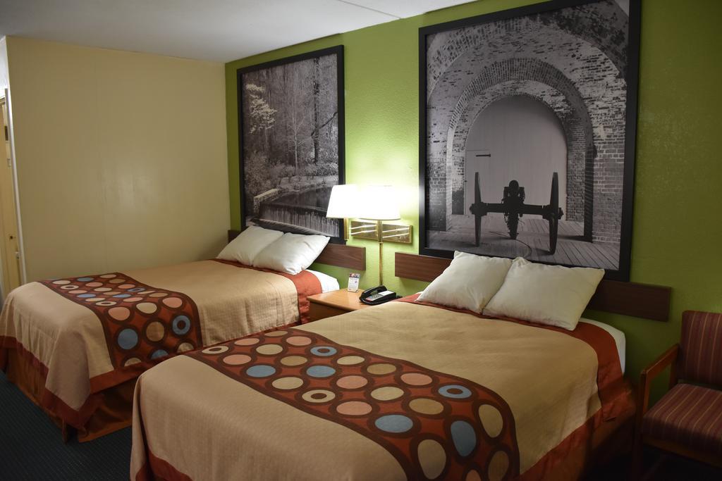 Hotel Super 8 By Wyndham Tifton Exterior foto