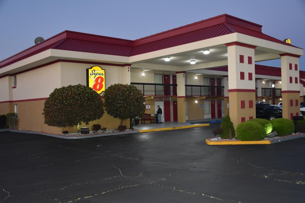 Hotel Super 8 By Wyndham Tifton Exterior foto